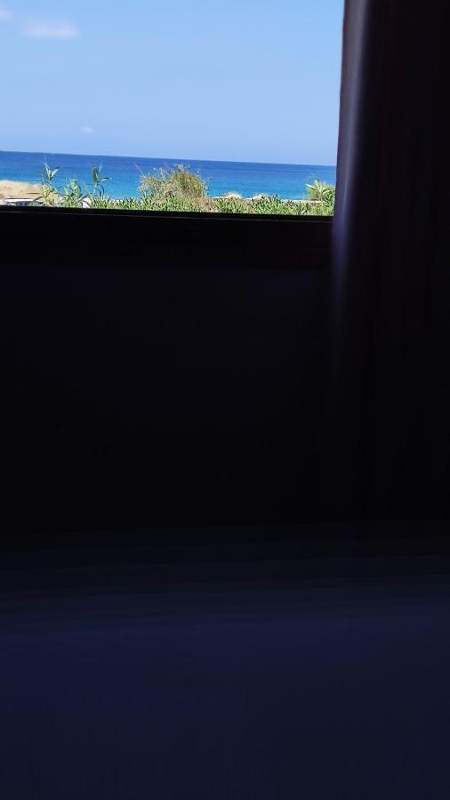 Tramonto Nel Delfini Daire Kini Dış mekan fotoğraf