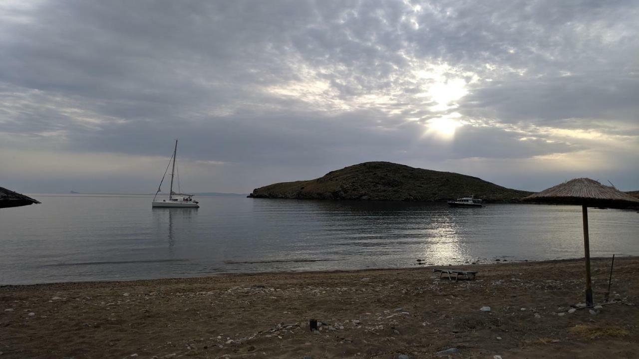 Tramonto Nel Delfini Daire Kini Dış mekan fotoğraf